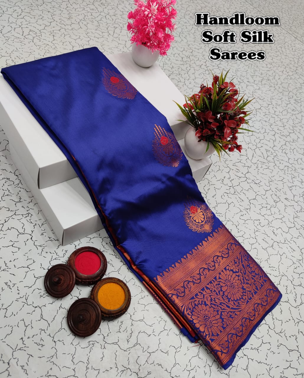 Shop premium Kanchipuram Handloom Soft Silk Saree with copper zari border, rich meena pallu & contrast blouse. Elegant saree for weddings & festivals.